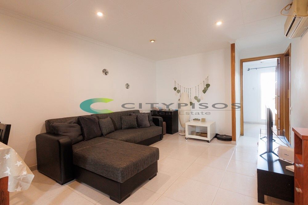 Flat for sale in Carrer d'Ermengarda, Hostafrancs, Sants - Montjuïc