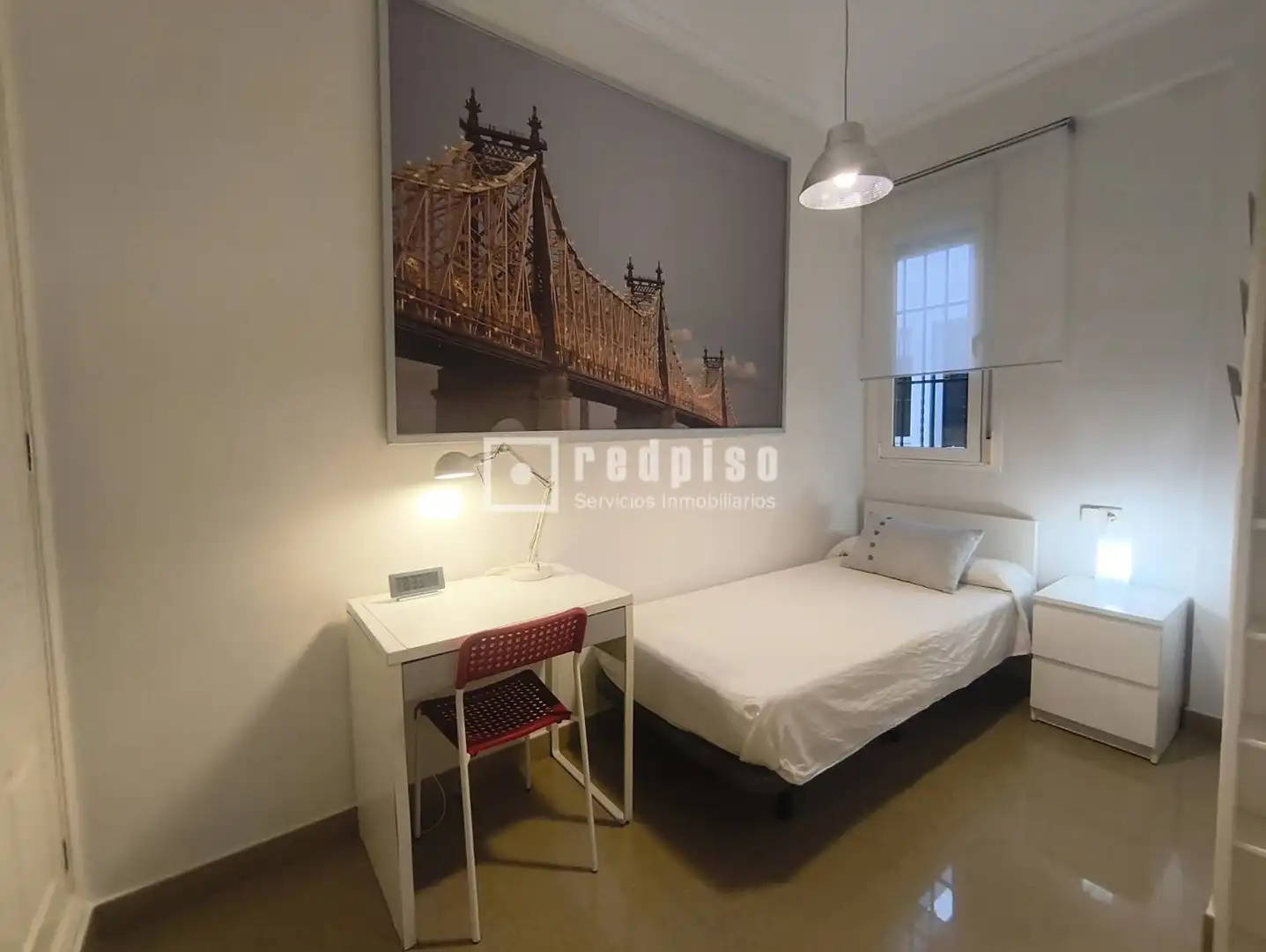 Habitación de Piso de alquiler en Sevilla con Aire acondicionado, Terraza y Amueblado