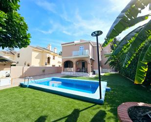 Jardí de Casa o xalet en venda en Málaga Capital amb Aire condicionat, Jardí privat i Parquet