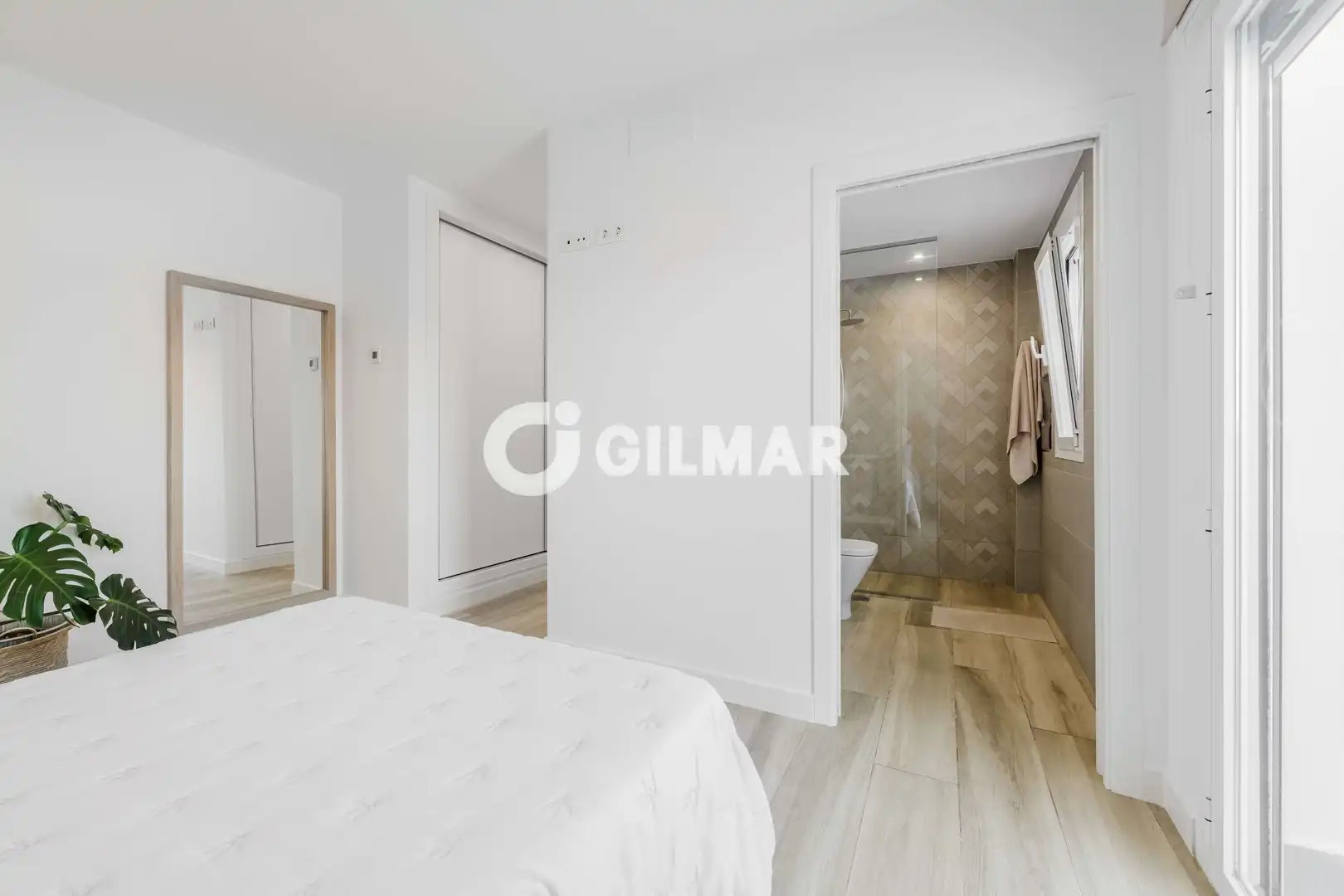 Casa aparellada amb piscina en venda a El Rocío - La Milagrosa, imagen 19