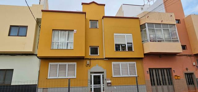 Piso en Venta en Fabelo