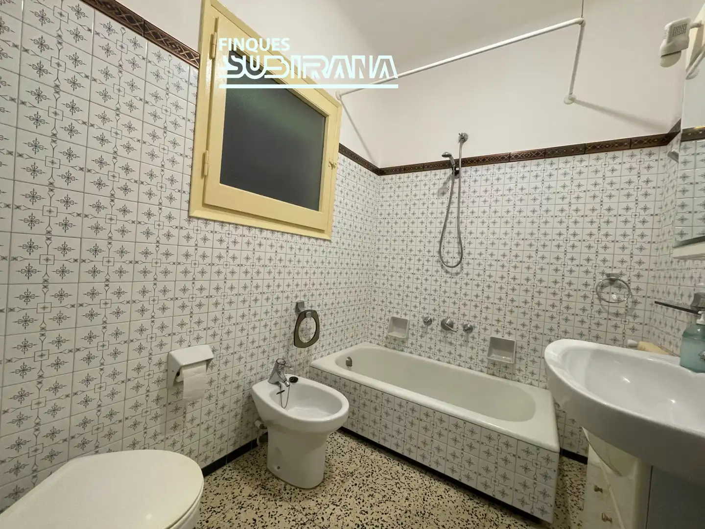 Bathroom of Flat for sale in Calaf  with Heating