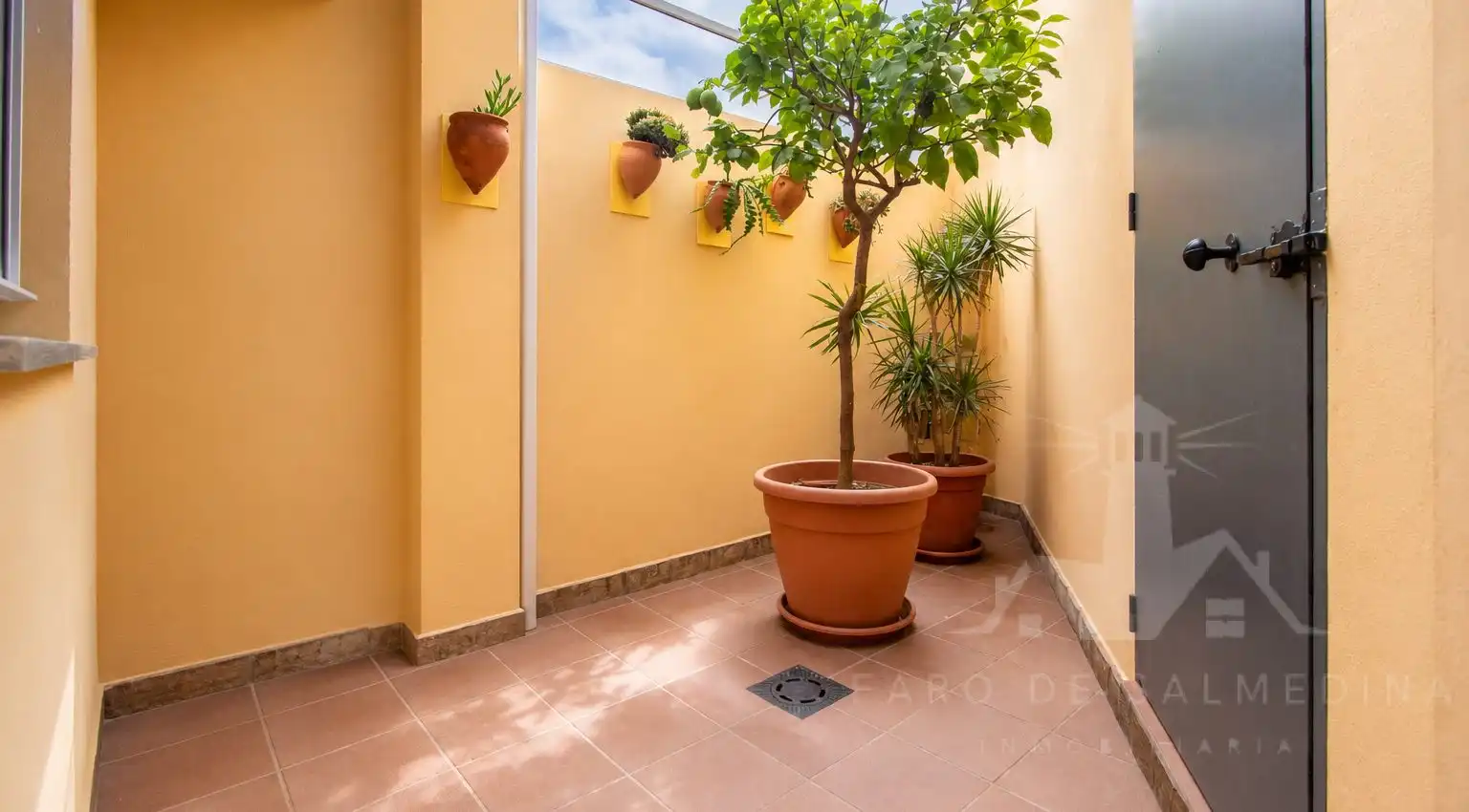 Terraza de Casa adosada en venta en Chipiona con Terraza