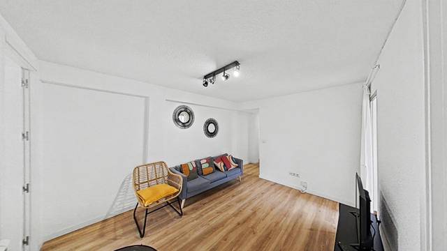 Piso en Alquiler en Casco Histórico de Vallecas