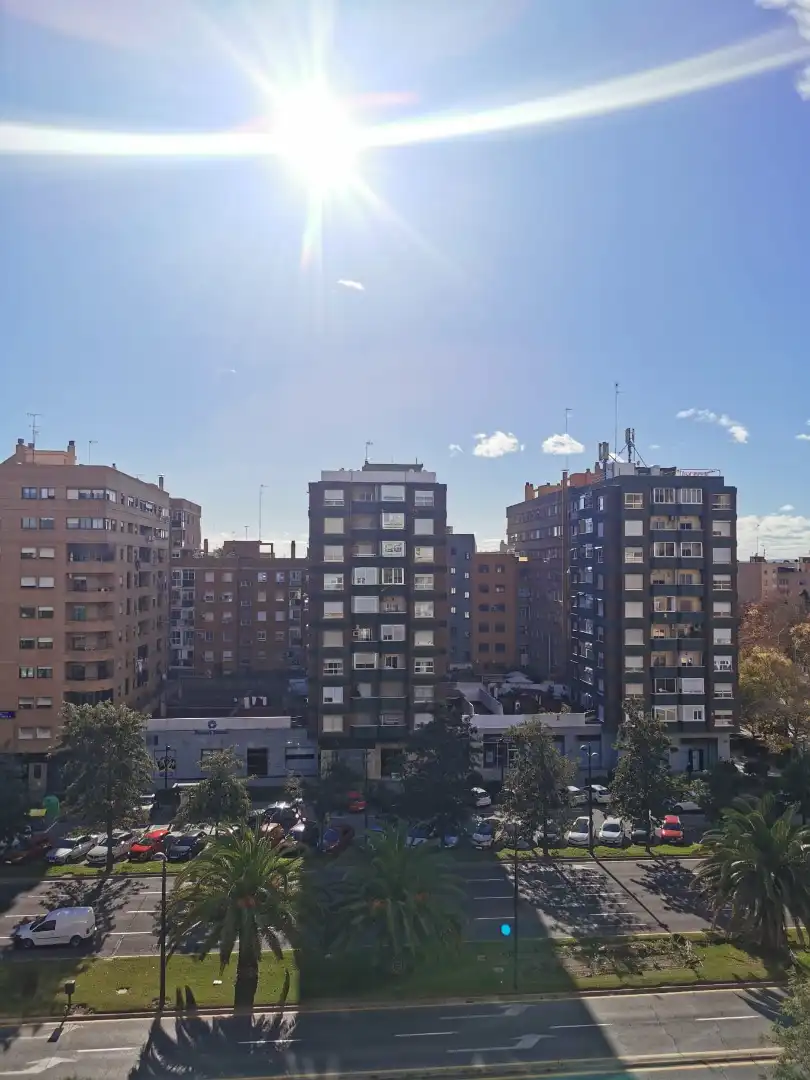 Pis amb terrassa en venda a Avinguda del Cid, imagen 2