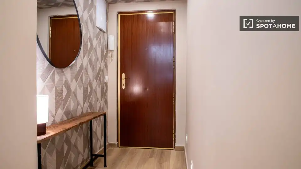 Flat for rent in Adelfas
