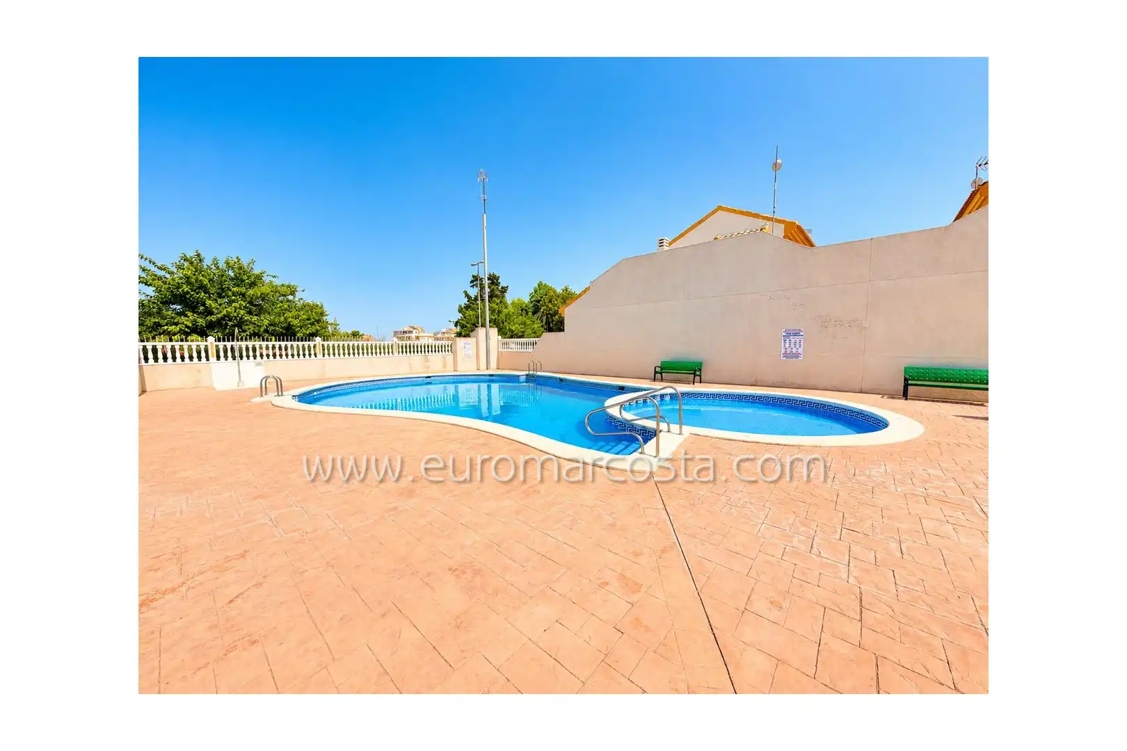 Adosado con piscina en venta en Calle Holanda, imagen 12