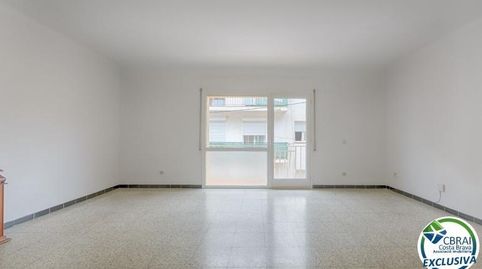 Foto 5 de Apartamento en venta en Calle de Cristofor Colom, Centre, Roses