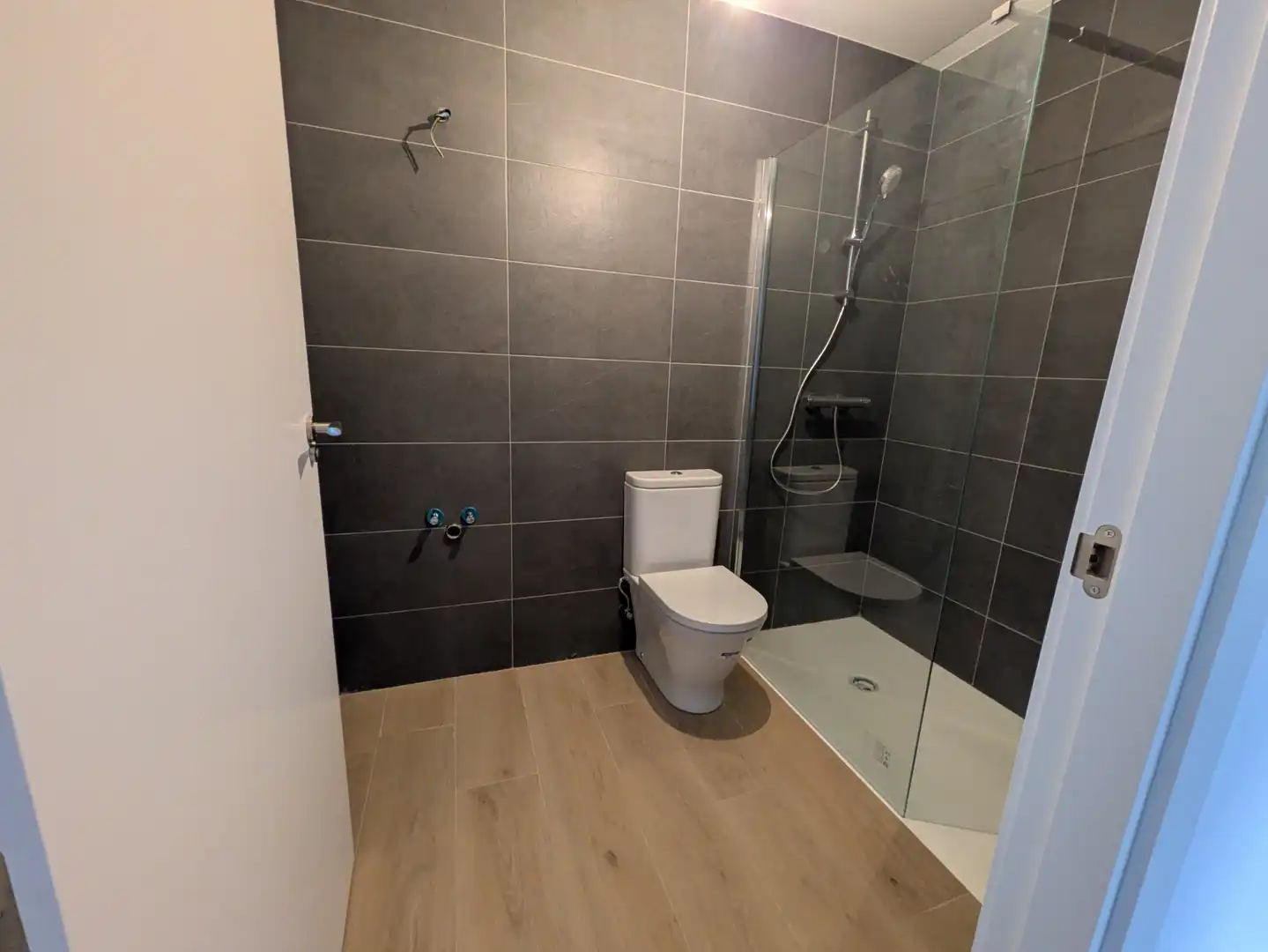 Baño de Piso en venta en Donostia - San Sebastián  con Calefacción, Terraza y Trastero