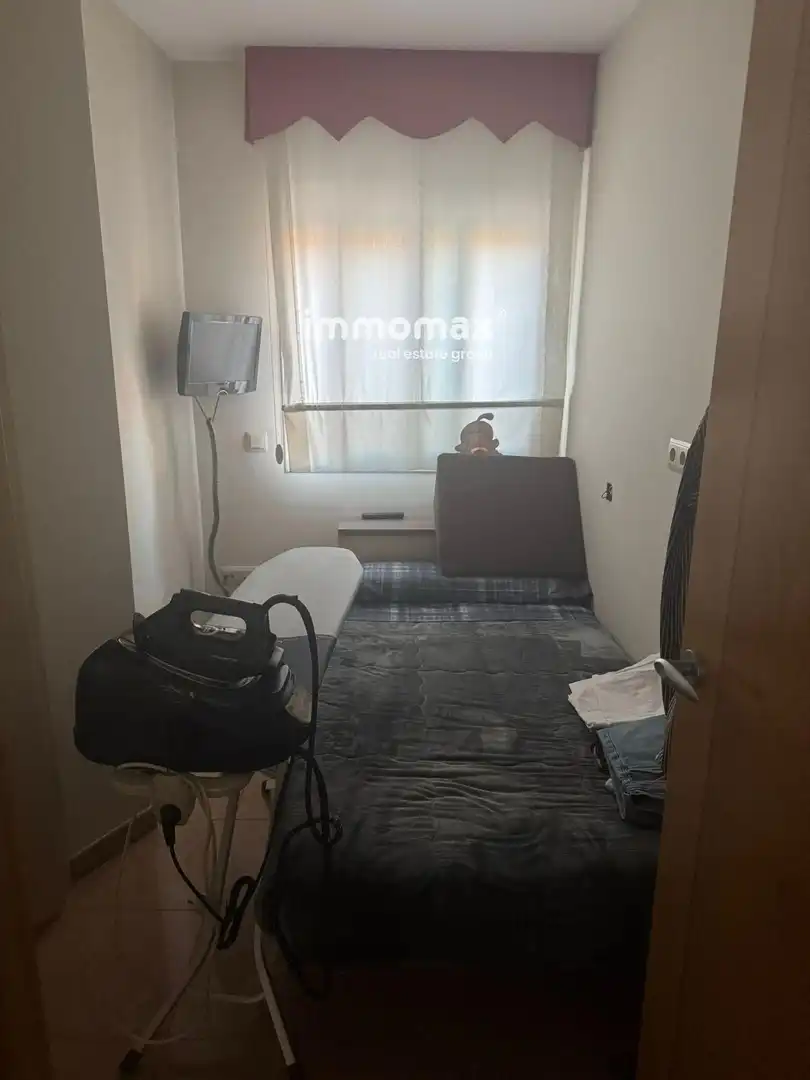 Habitación de Piso en venta en Ripollet con Aire acondicionado, Calefacción y Terraza