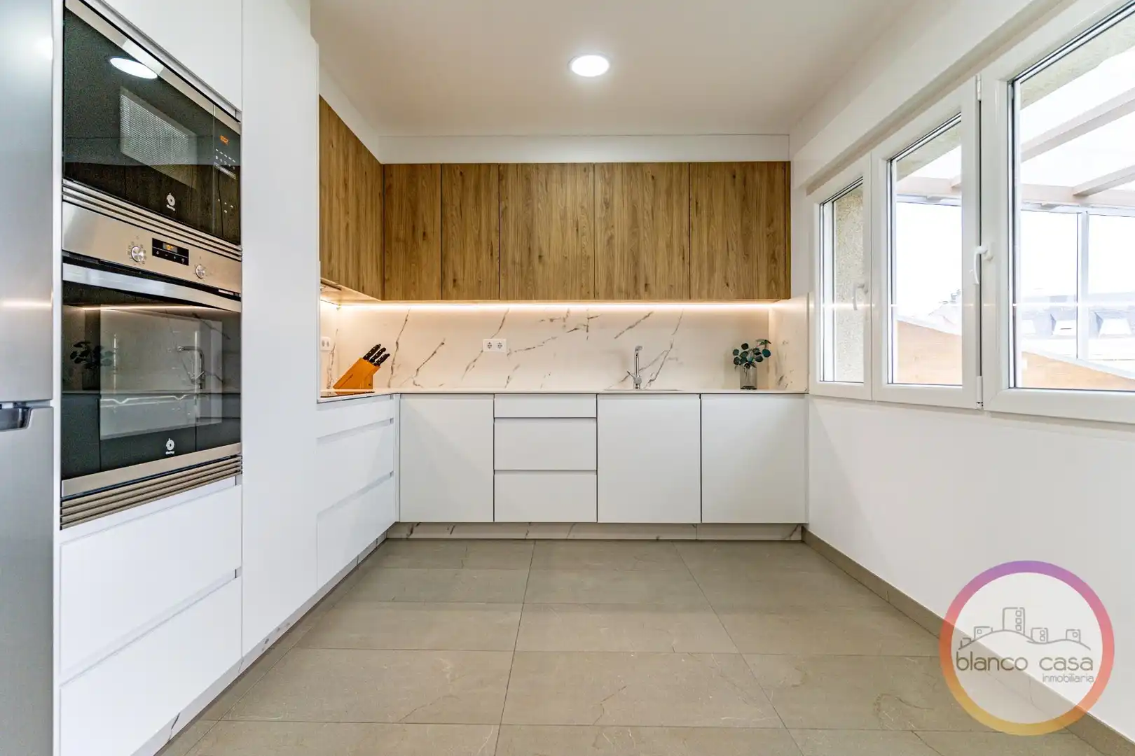 Penthouse with lift for sale in Carballo, imagen 3
