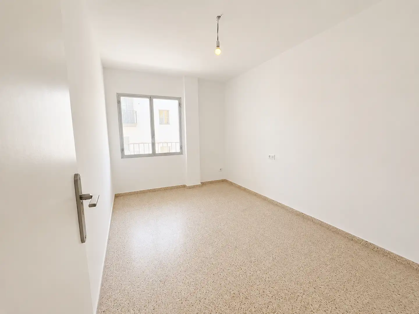 Bedroom of Apartments for rent in  Palma de Mallorca  with Air Conditioner, Heating and Oven