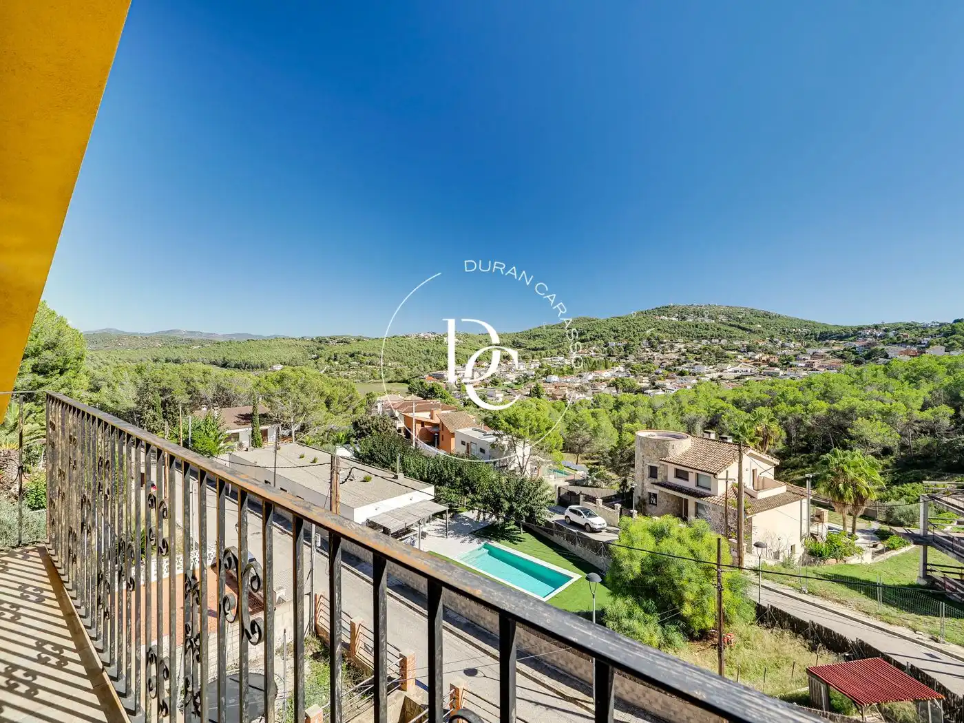 Casa con jardín en venta en Carrer Puig de les Forques, imagen 2