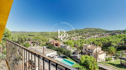 Casa de 316 m2 con vistas en venta en Canyelles, image 2