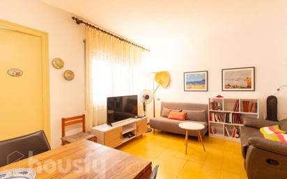 Living room of Flat for sale in Sant Feliu de Guíxols  with Storage room and Furnished