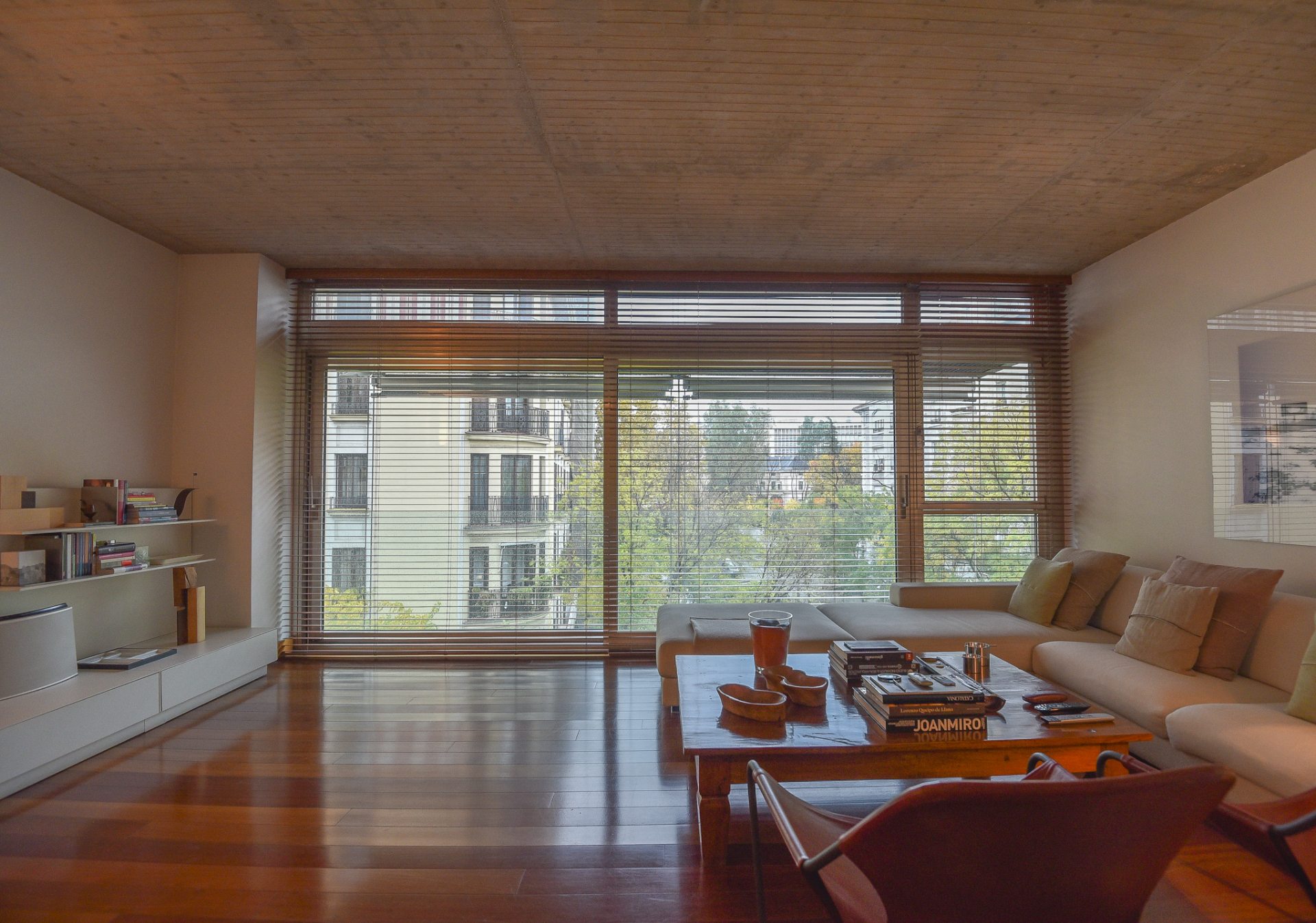 Living room of Flat for sale in  Madrid Capital  with Air Conditioner, Heating and Storage room