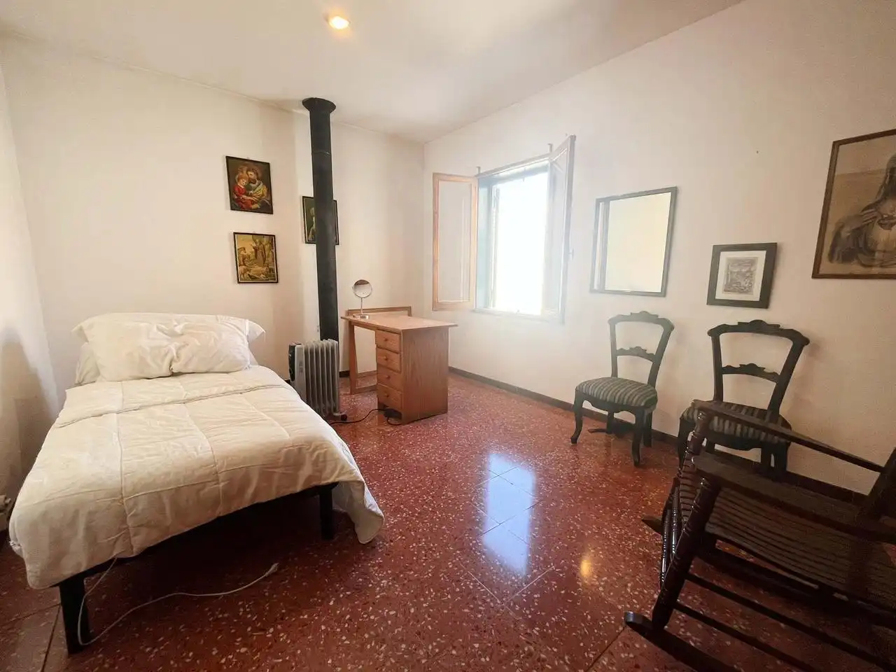 Dormitori de Casa adosada en venda en Ciutadella de Menorca
