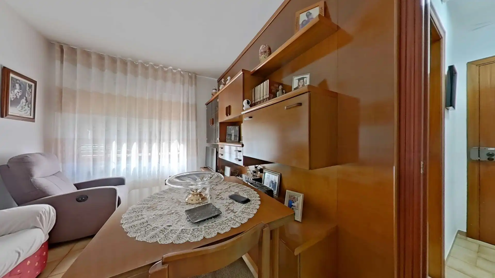 Sala d'estar de Pis en venda en Sabadell amb Calefacció i Moblat