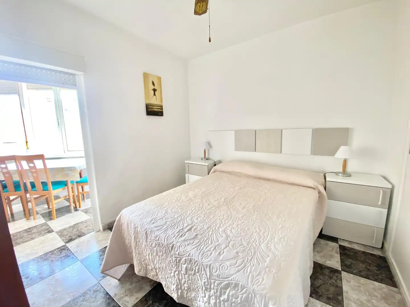 Habitación de Apartamento de alquiler en Cartagena con Aire acondicionado, Calefacción y Amueblado