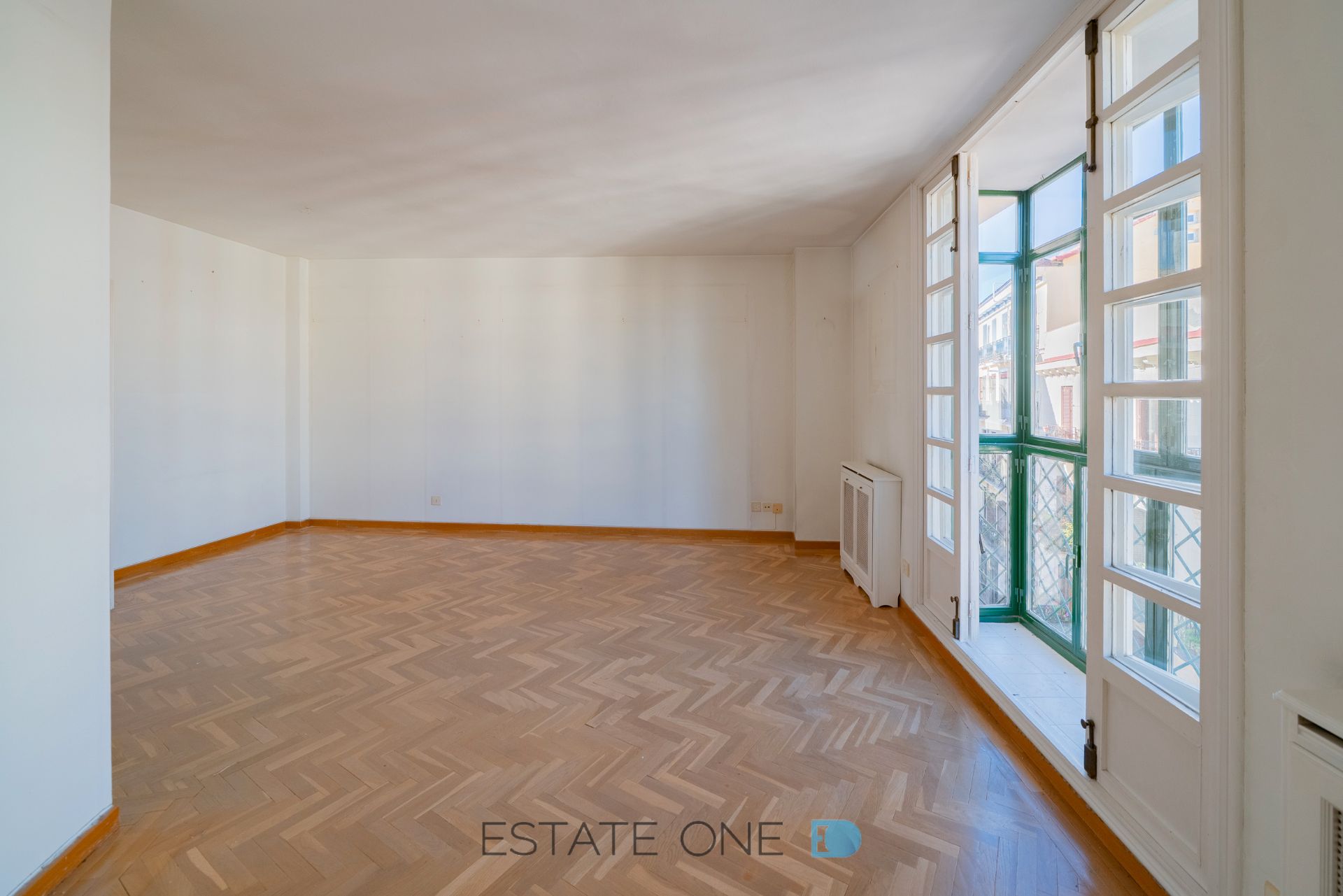 Sala de estar de Piso en venta en  Madrid Capital con Calefacción y Balcón