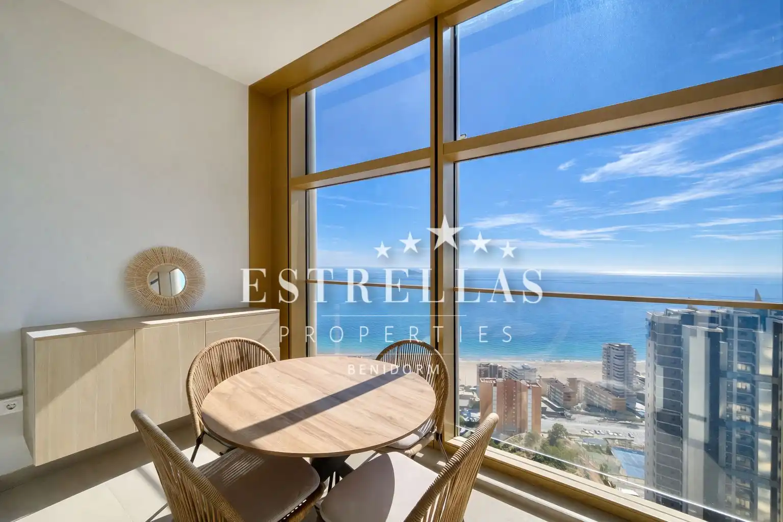 Dormitori de Apartament en venda en Benidorm amb Aire condicionat, Calefacció i Traster
