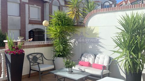 Foto 4 de Casa adosada en venda a Calle Aureliano Linares Rivas, Centro, Castro-Urdiales