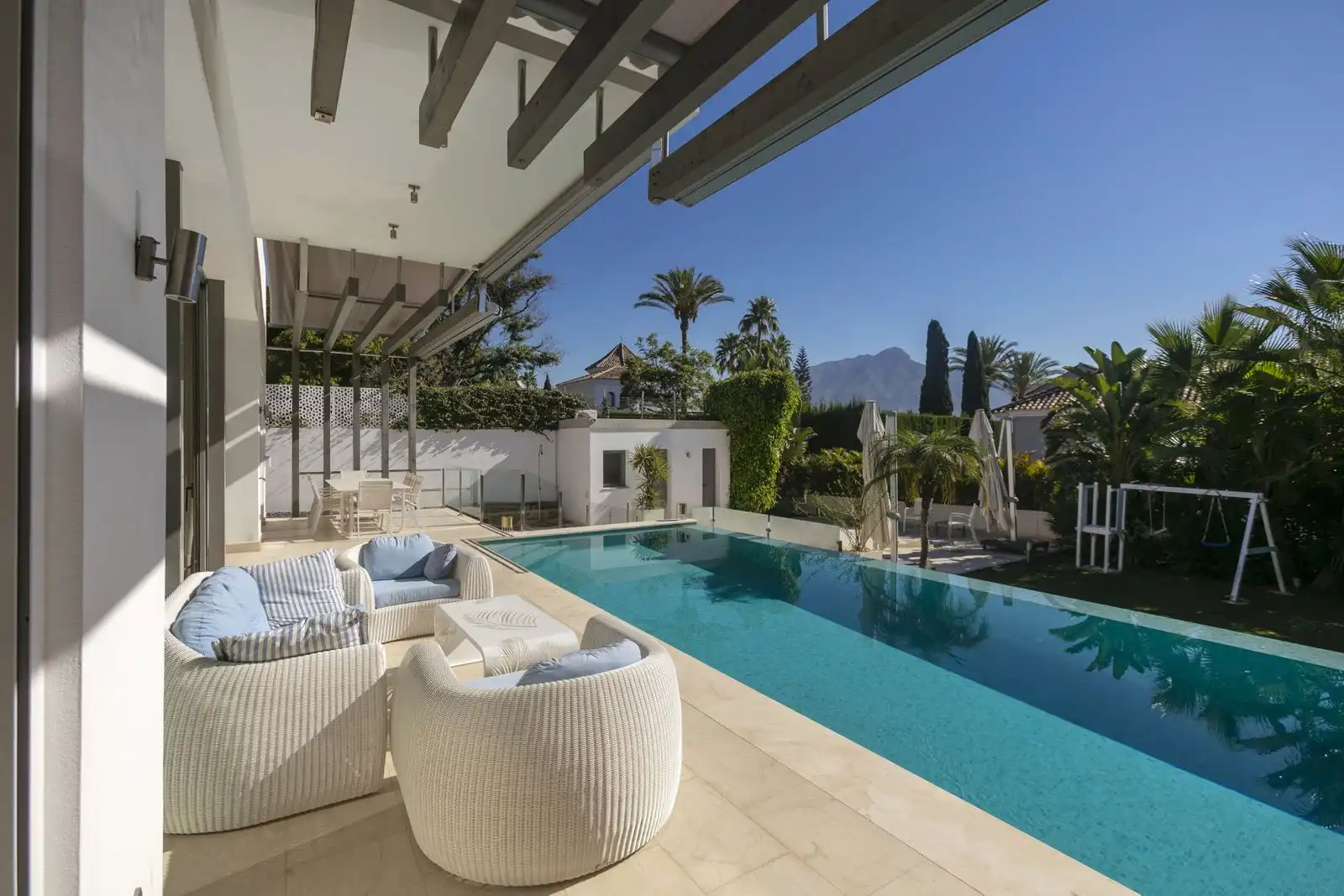 Villa mit Pool zur Miete in Avenida Tomás Pascual 22, imagen 37