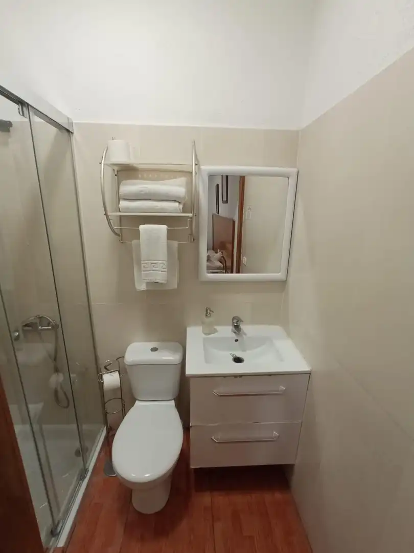 Baño de Piso para compartir en San Cristóbal de la Laguna