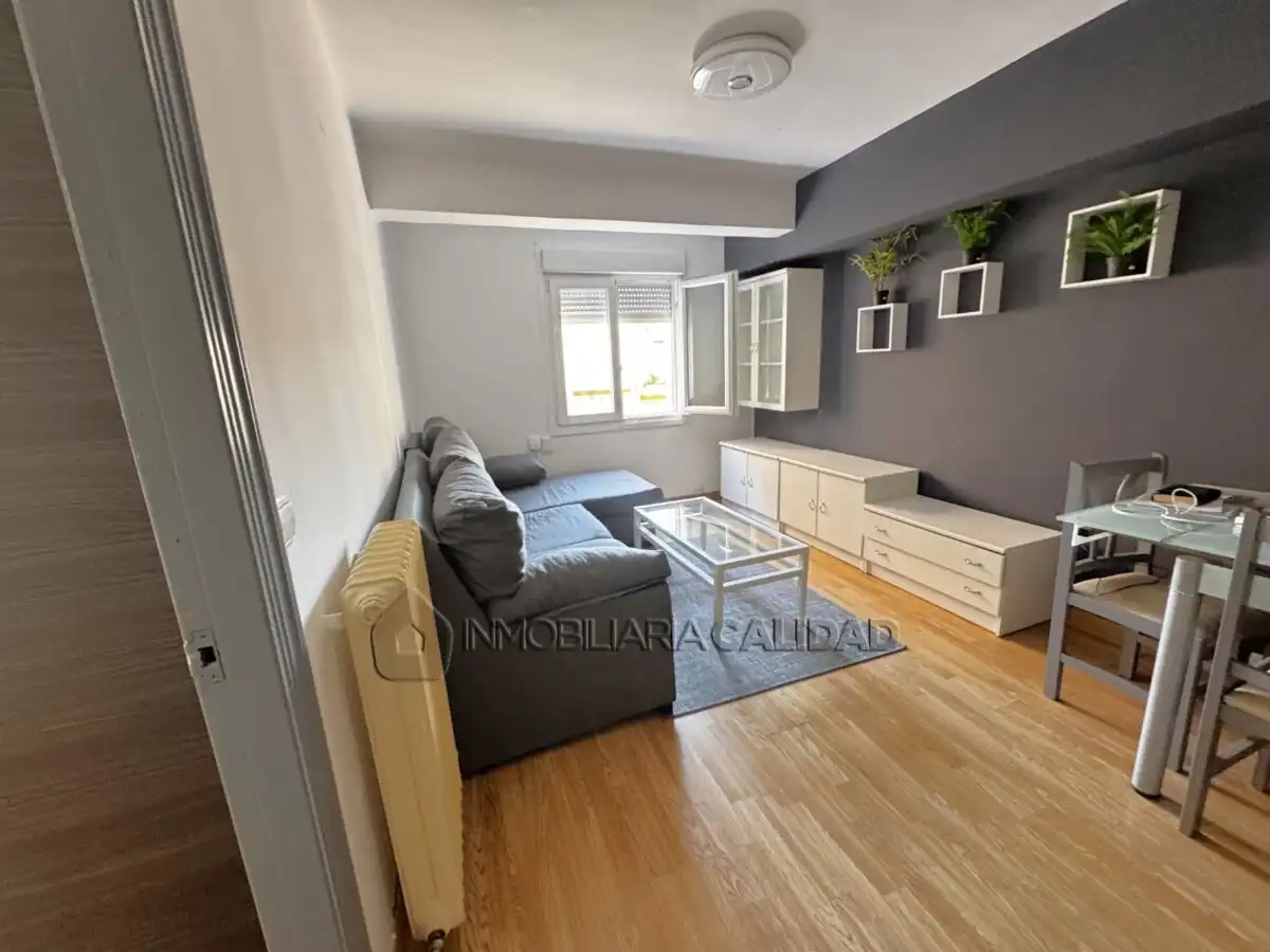 Sala de estar de Piso en venta en Burgos con Calefacción