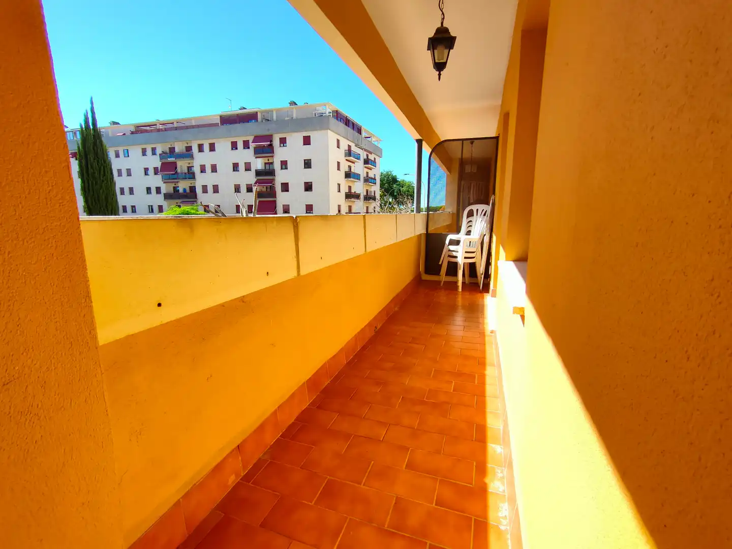 Piso con terraza en venta en Serafin Alvarez Campana 7, imagen 6