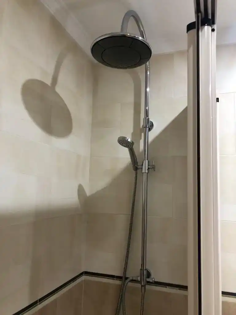 Bathroom of Flat for rent in Cruz de Humilladero