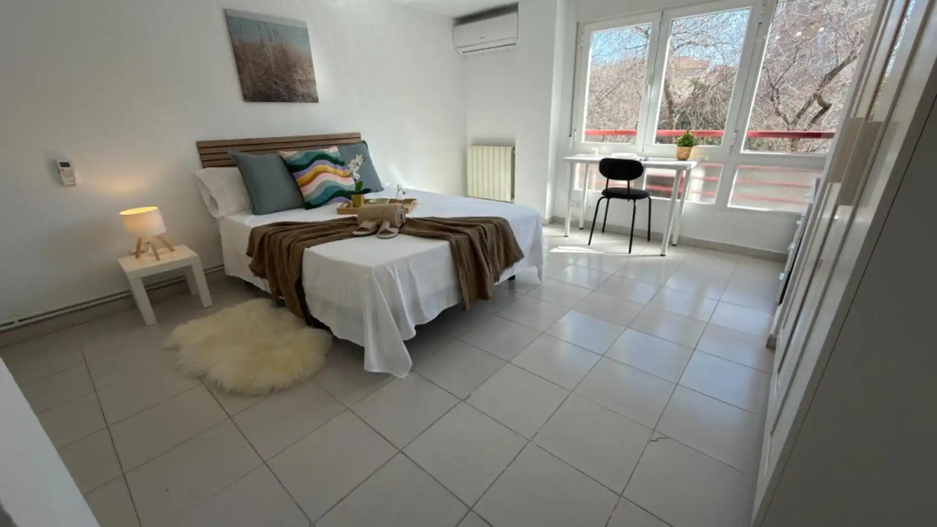 Habitación de Apartamento para compartir en  Madrid Capital con Calefacción, Amueblado y Horno