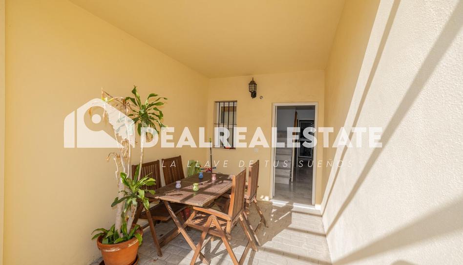 Photo 1 of Single-family semi-detached for sale in Calle Areneros, Alcalá del Río, Sevilla