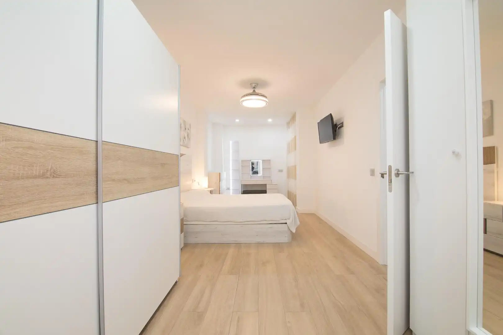 Schlafzimmer von Erdgeschoss zum Verkauf in Elche / Elx mit Heizung und Terrasse