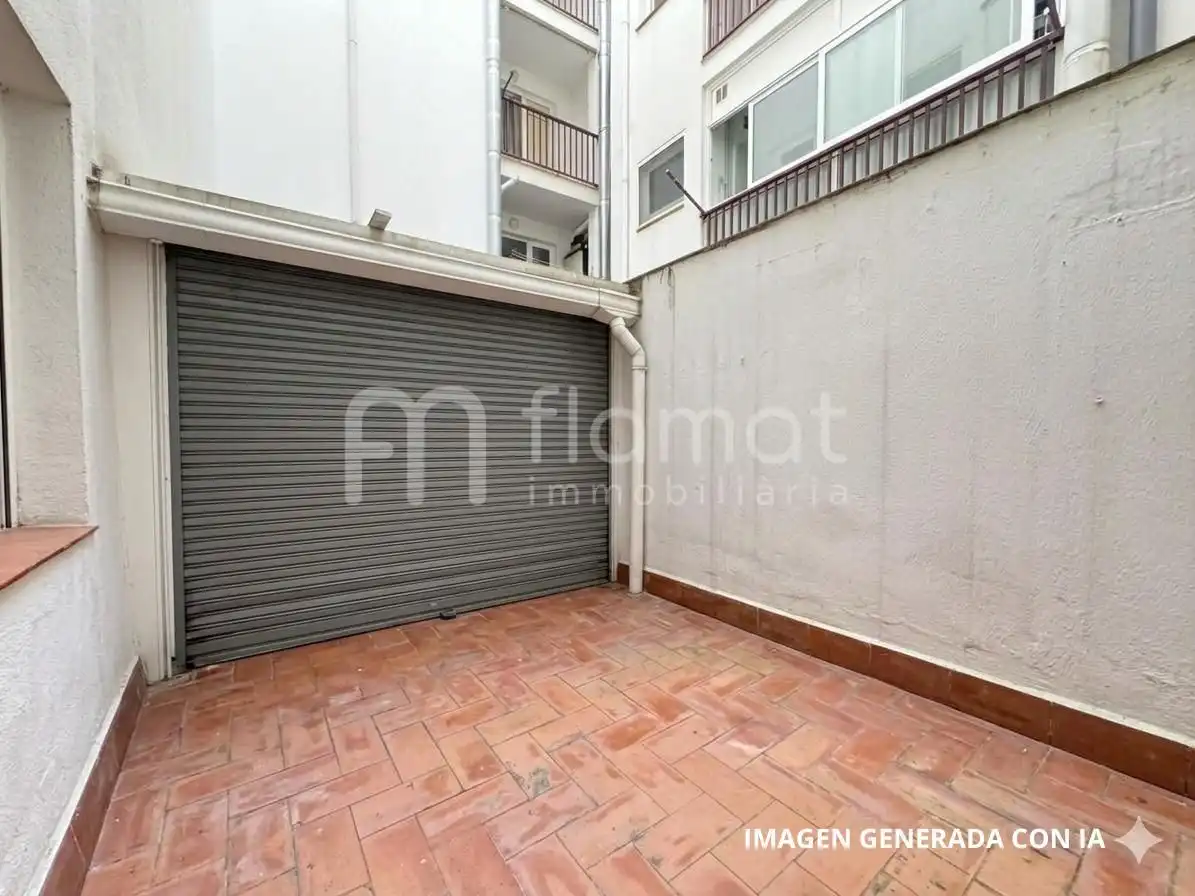 Parking de Piso en venta en Girona con Terraza