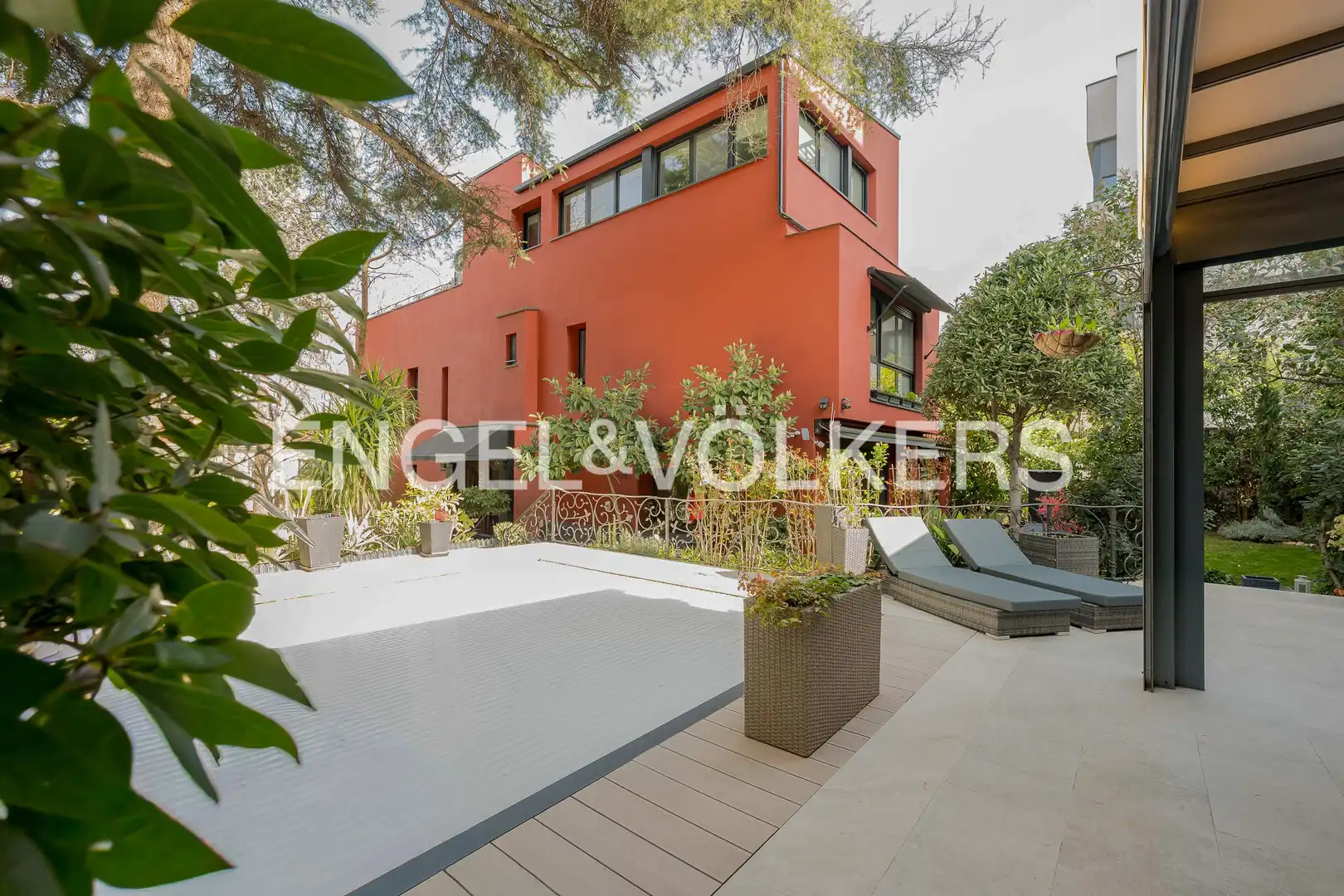Exterior view of Houses for sale in Madrid  with Air Conditioner, Heating and Private garden
