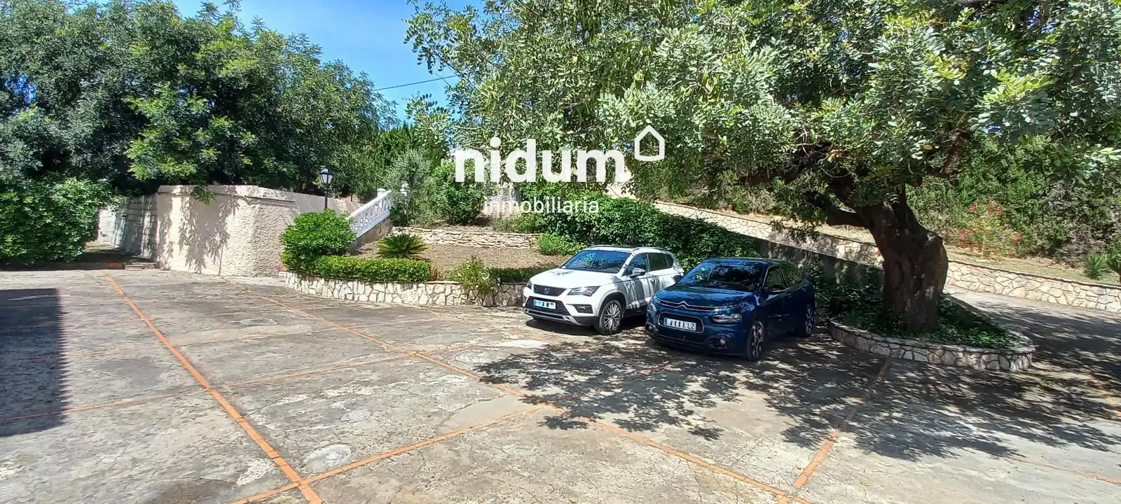 Parkplatz von Haus oder Chalet zum Verkauf in Xàtiva mit Abstellraum und Schwimmbad