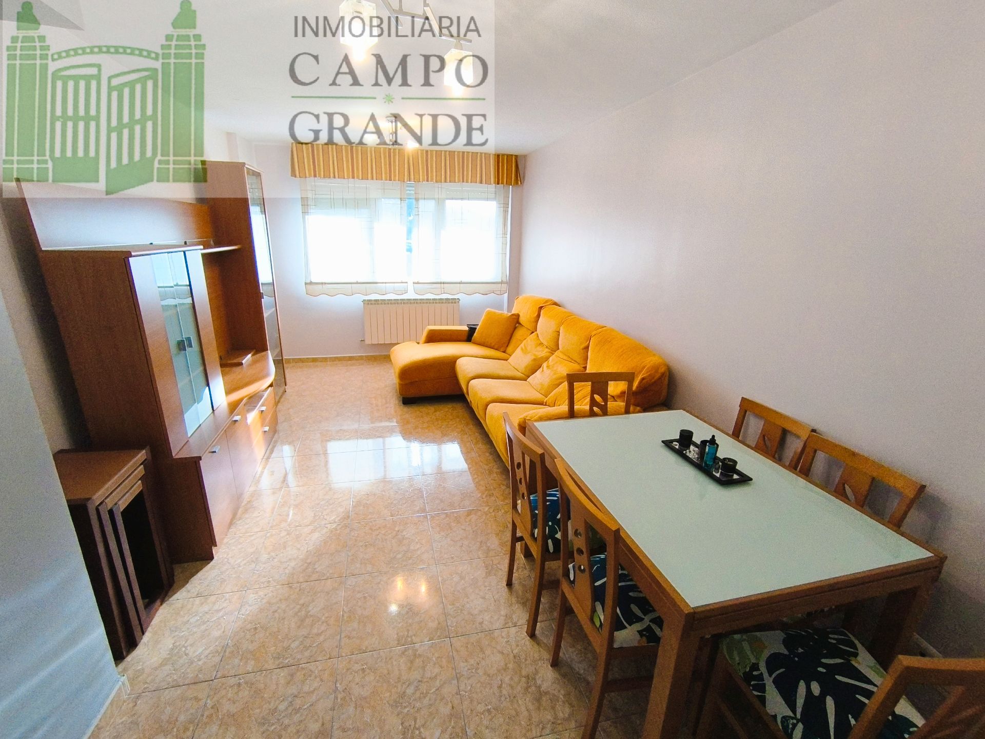 Living room of Flat to rent in Palencia Capital  with Heating, Storage room and Furnished