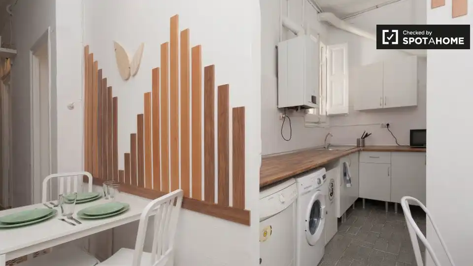 Kitchen of Flat for rent in Barcelona  with Air Conditioner, Heating and Furnished