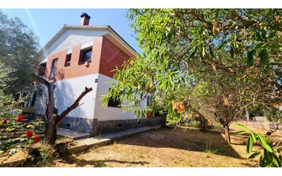 Vista exterior de Casa o xalet en venda en Castellbisbal amb Calefacció, Jardí privat i Terrassa