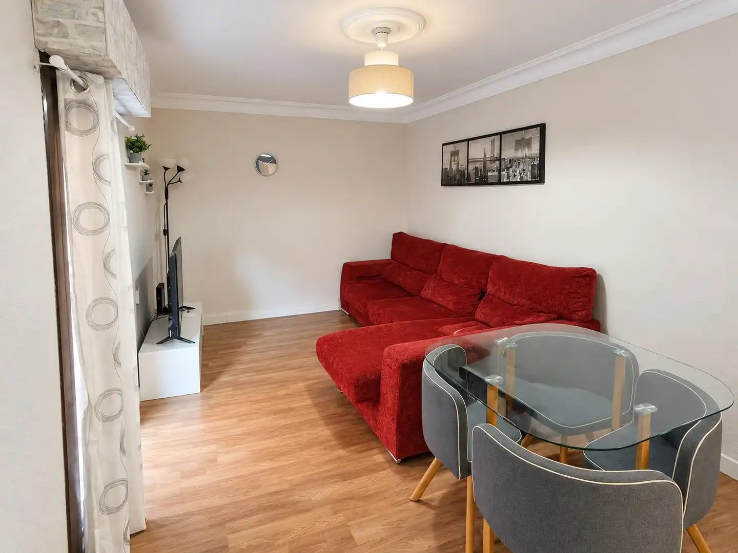 Flat with terrace for sale in Calle Calle Maestro Caballero, imagen 4