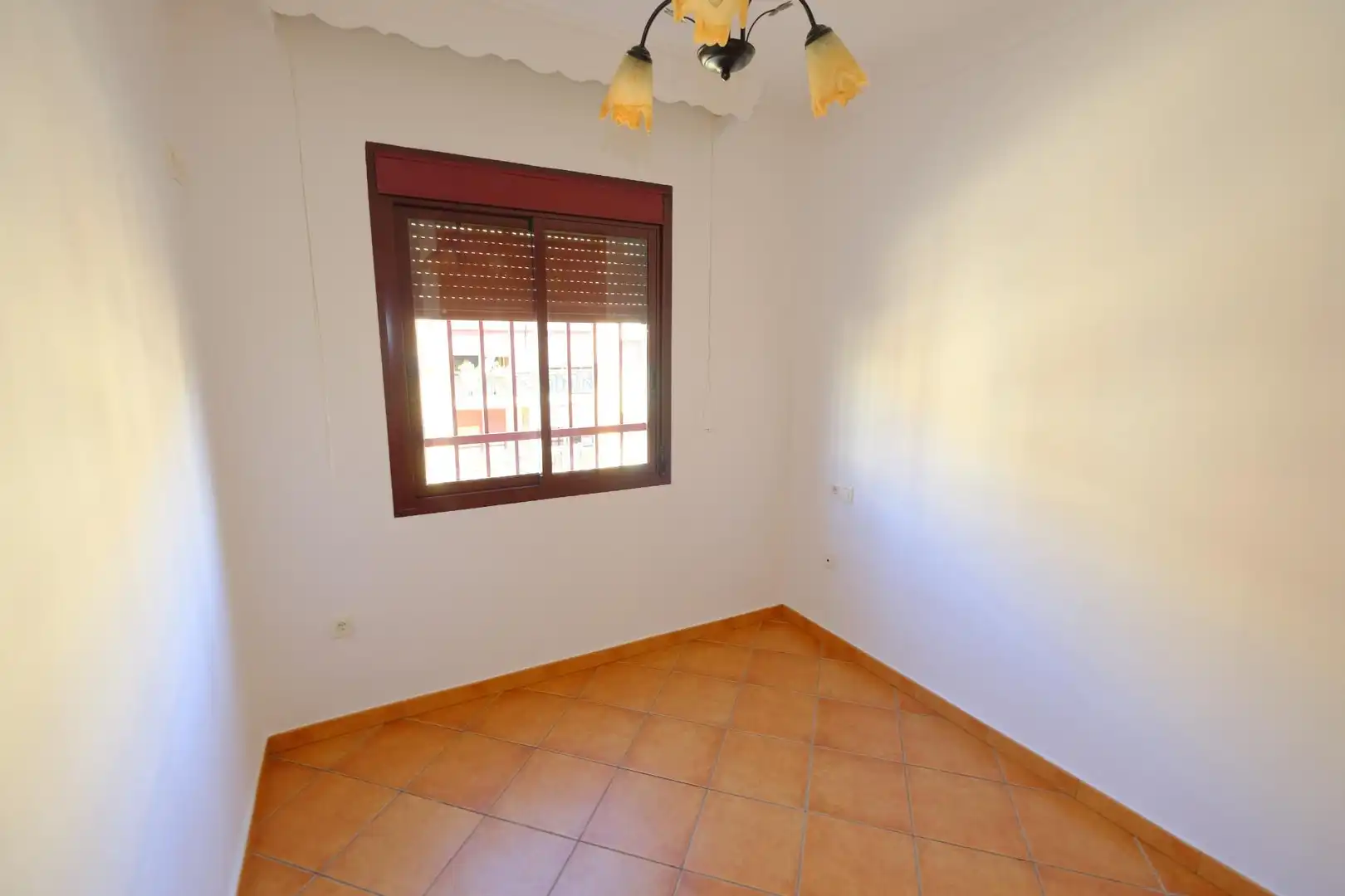 Bedroom of Flat for rent in Alcalá de Guadaira  with Terrace, Storage room and Furnished