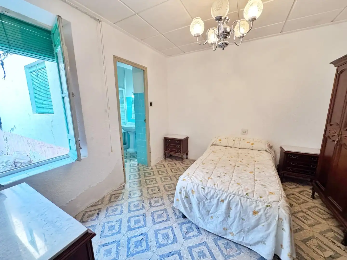 Habitación de Casa o chalet en venta en Petrer, Alicante