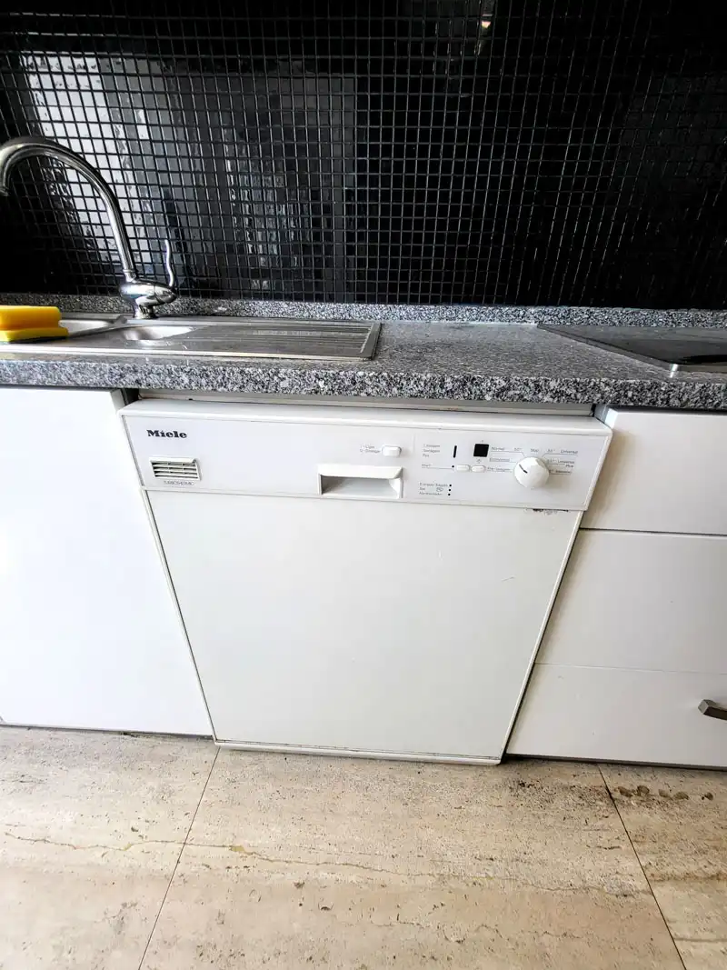 Cocina de Piso de alquiler en Vigo  con Amueblado, Horno y Lavadora