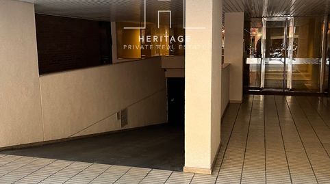 LES CORTS  PLAZAS AMPLIAS PARA COCHE, imatge 5