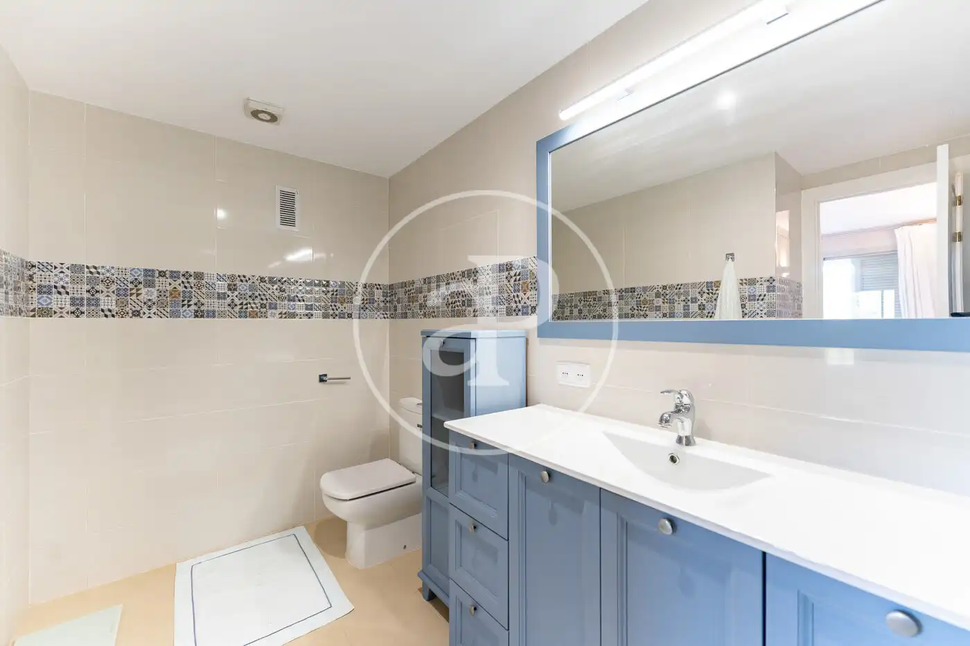 Baño de Piso en venta en  Palma de Mallorca con Aire acondicionado, Calefacción y Terraza