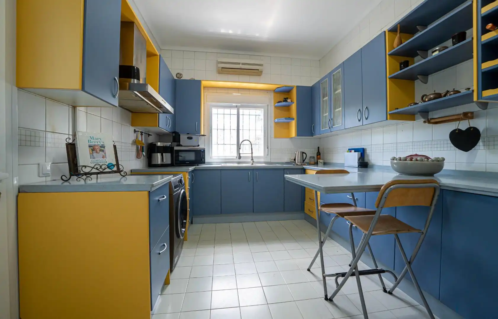 Kitchen of Houses for sale in Marchena  with Air Conditioner, Heating and Private garden