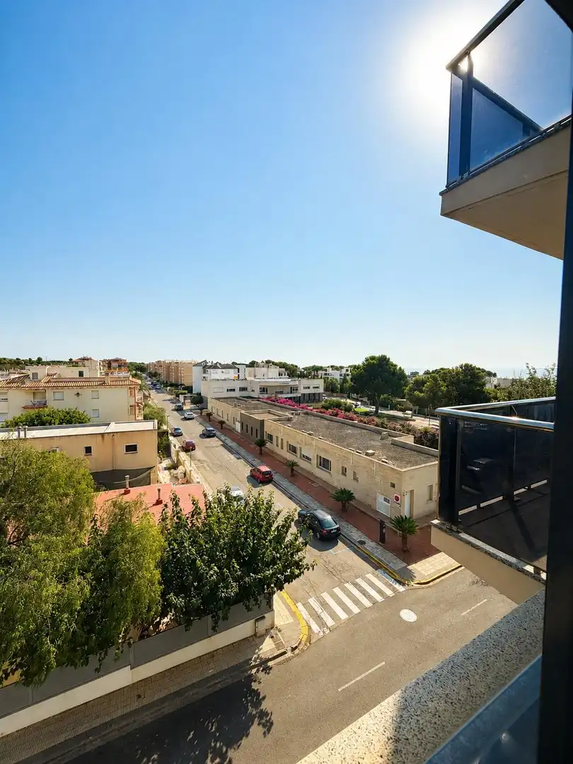 Vista exterior de Apartamento en venta en L'Ampolla con Aire acondicionado, Terraza y Amueblado
