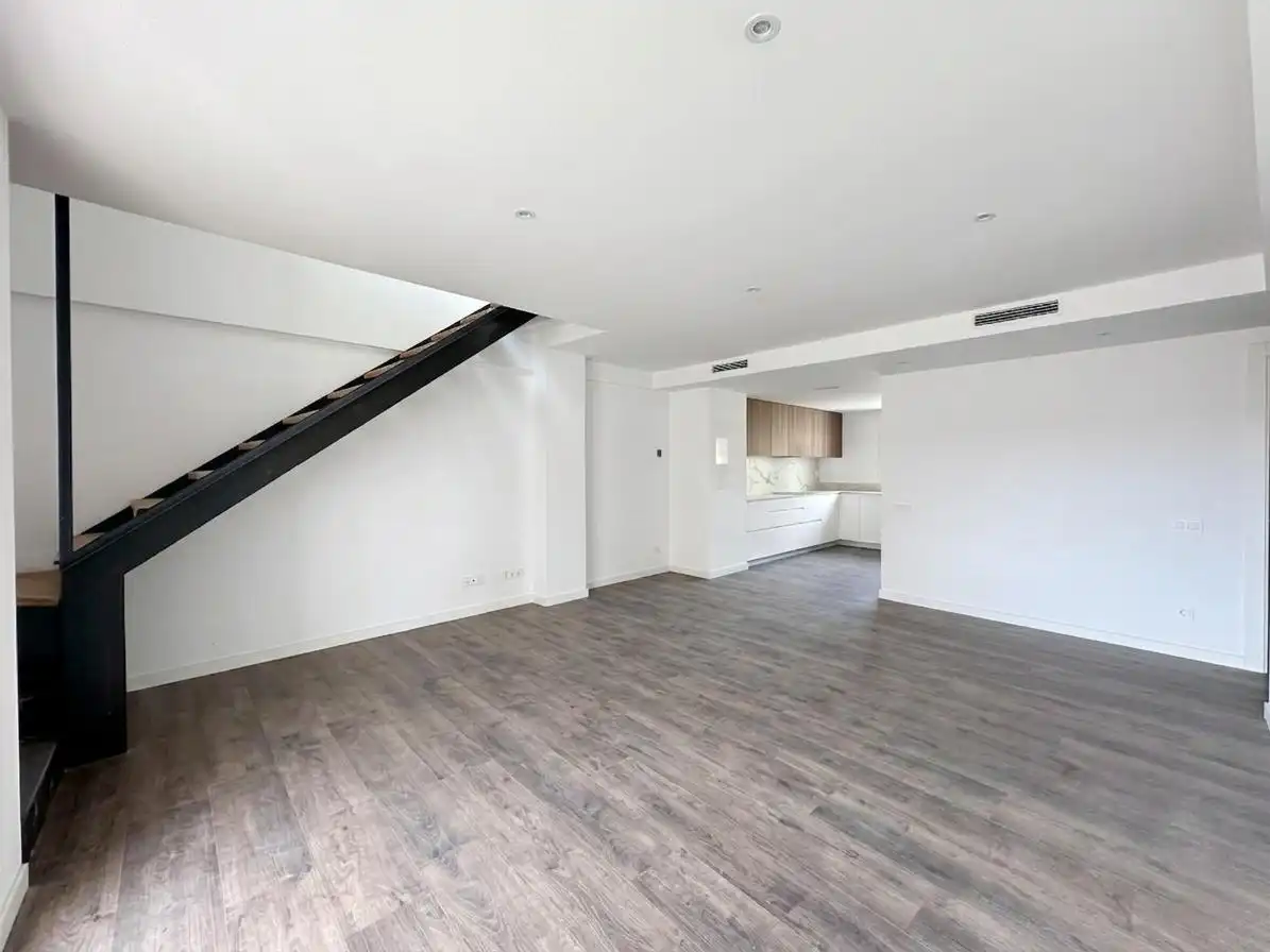 Wohnung zum Verkauf in Badalona mit Balkon