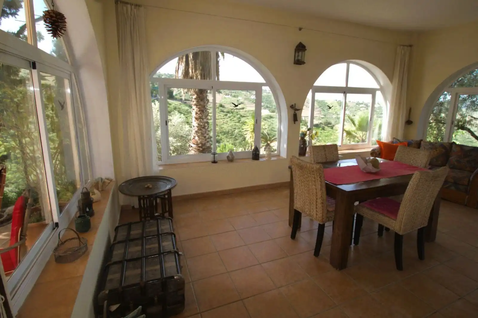 Comedor de Casa o chalet en venta en Cómpeta con Jardín privado